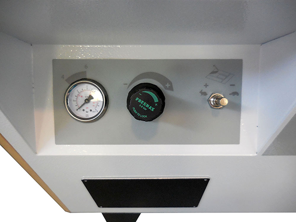 Cavazutti Speedy T-2005 Folder Machine